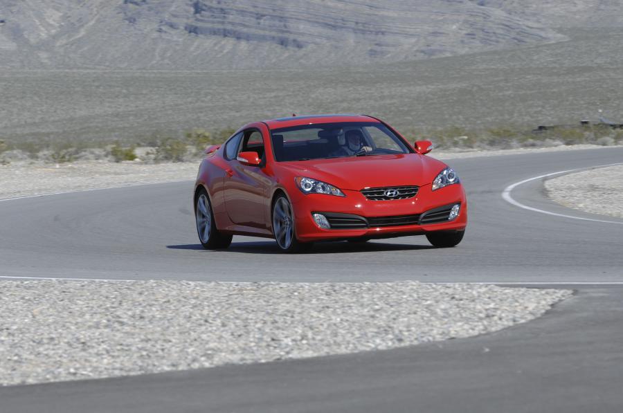  Hyundai Genesis Coupe 2010 года  (фото 285 из 300)